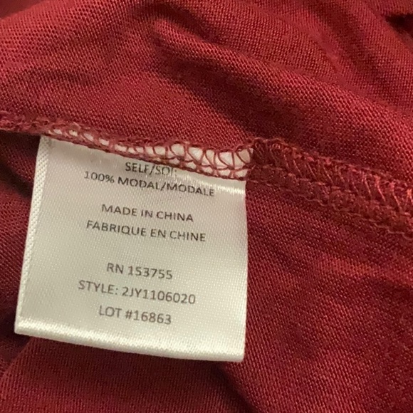 Haute Hippie burgundy blouse with keyhole accent. Size M. NWT - Picture 5 of 5